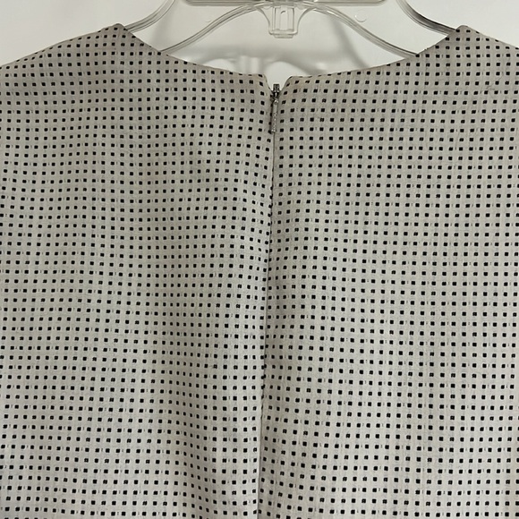 Calvin Klein dress - Picture 4 of 6